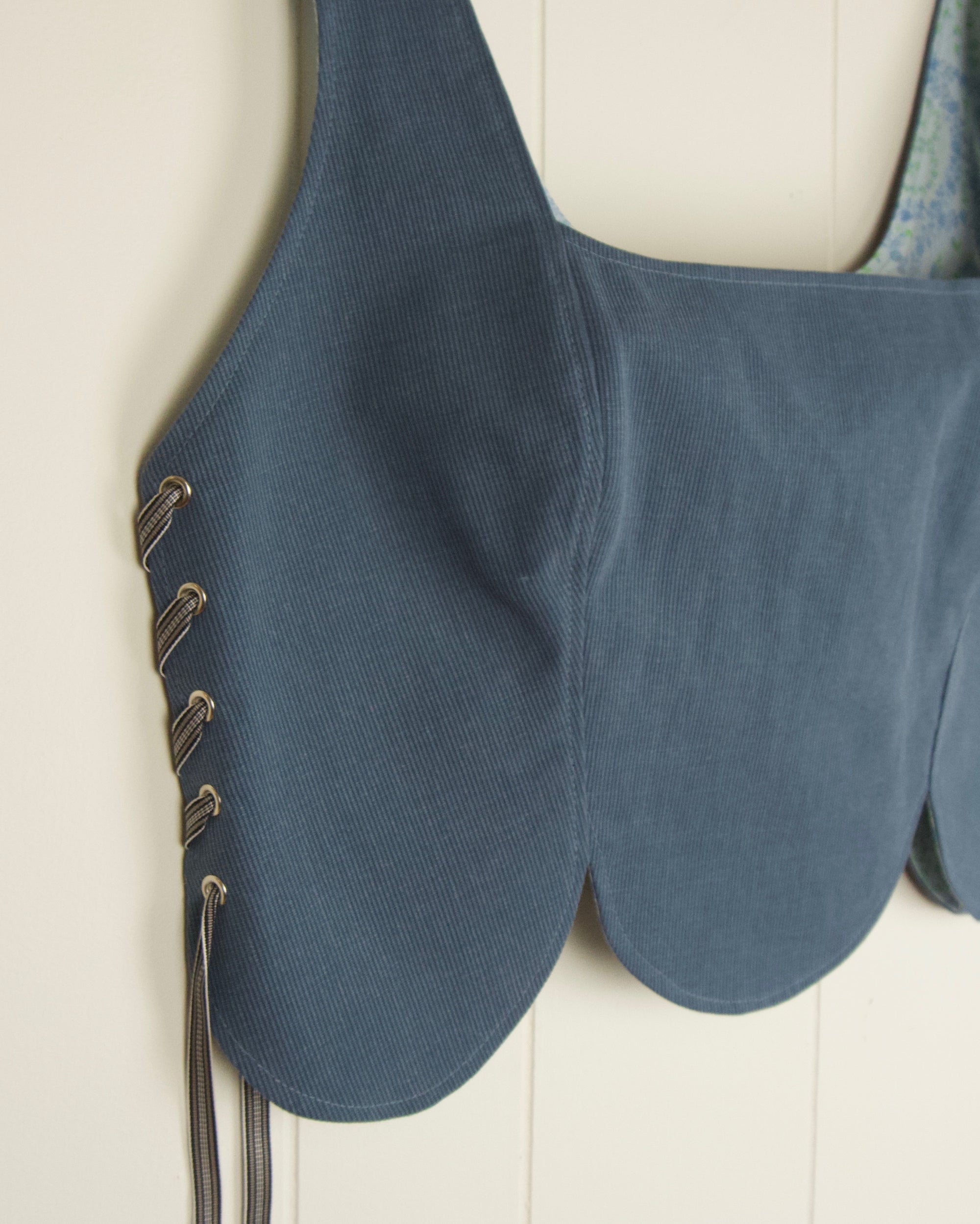 Tulip Top in Pebble